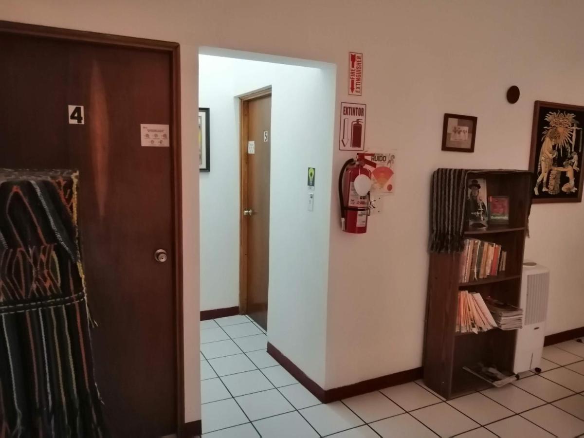 Novohostal B&B Guatemala City Exterior foto