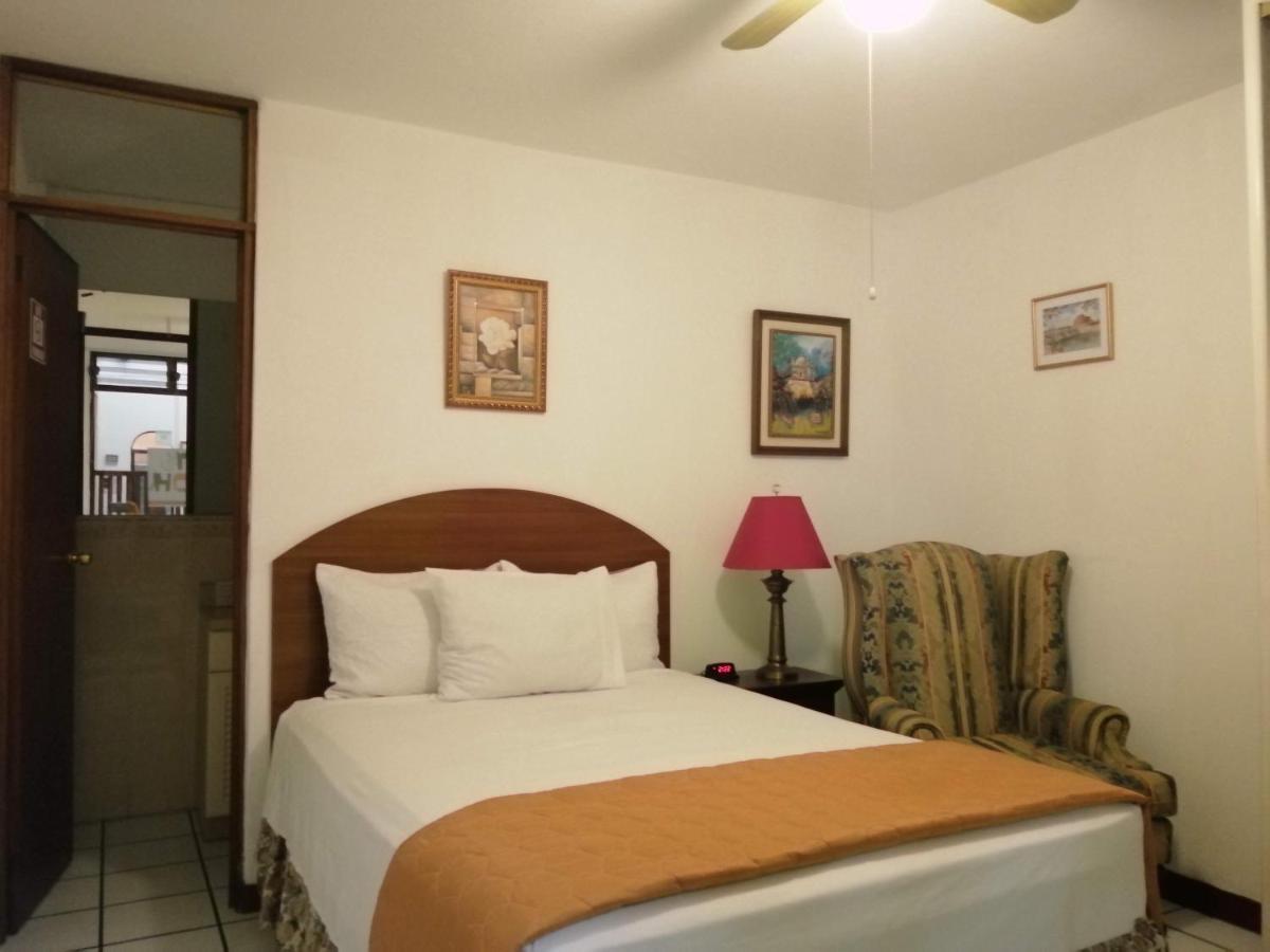 Novohostal B&B Guatemala City Exterior foto
