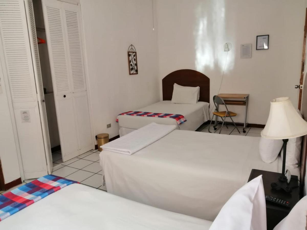 Novohostal B&B Guatemala City Exterior foto