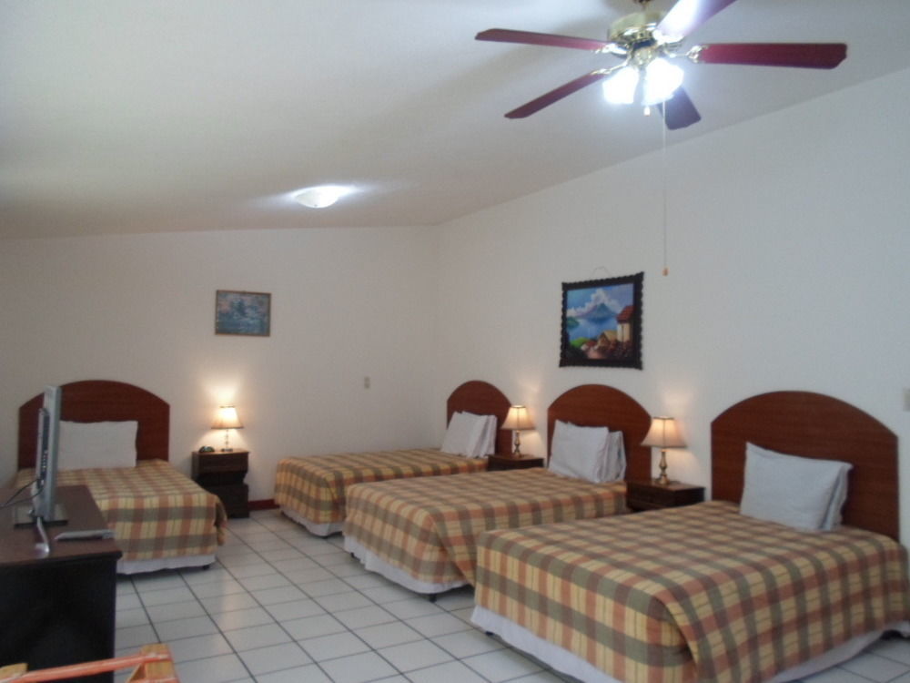 Novohostal B&B Guatemala City Exterior foto